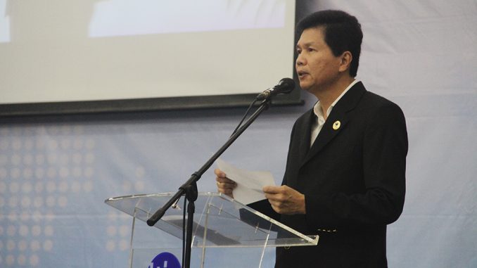 Teddy Surianto, Ketua Yayasan Medialand, menyampaikan kata sambutan sebagai pembukaan pada acara syukuran UMN