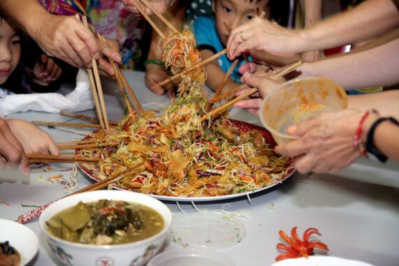 1024px-Lo_Hei_(8468314906)