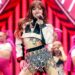 Lisa BLACKPINK ketika tampil di atas panggung Coachella yang akan membintangi "The White Lotus". (bbc.com)