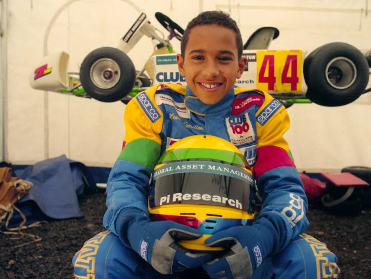 Hamilton di usia 12 tahun pada masa kartingnya. (theguardian.com)