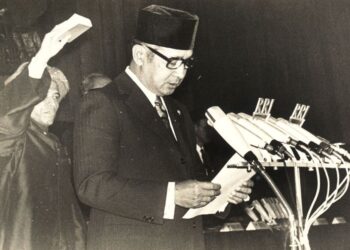 Dilantiknya Soeharto setelah perintah Supersemar dan lengsernya Soekarno pada 1968. (elshinta.com)