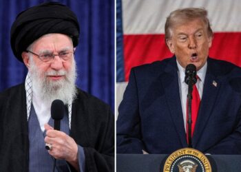 Foto potret kedua pemimpin negara, Ali Khamenei (kiri) dan Donald Trump (kanan)
