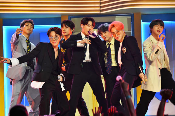 BTS-live-bbmas-2019-ux-billboard-1548