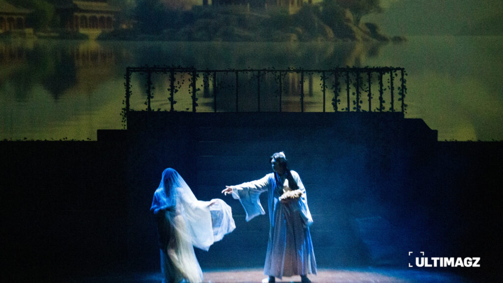 Pementasan Besar “The Legend of White Snake” oleh Teater KataK di Teater Besar, Taman Ismail Marzuki, Jakarta, pada Sabtu (30/05/26). (ULTIMAGZ/Putri C. Valentina)
