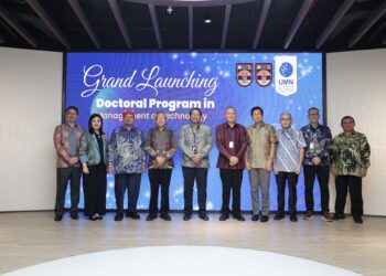 Foto jajaran petinggi UMN dan Kompas Gramedia. (Dok.UMN)