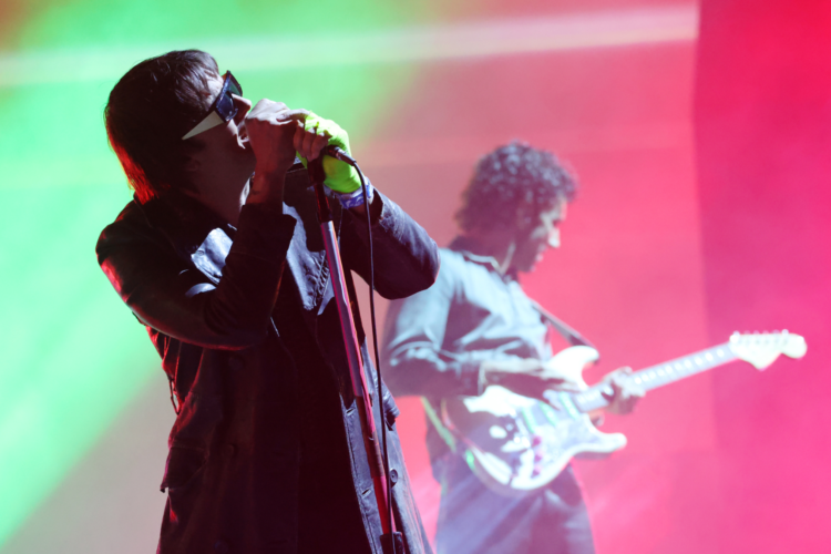 Penampilan The Strokes pada Coachella 2026 (rollingstone.com)