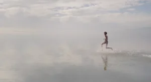 Visual untuk website War Child Record (warchild.org.uk/help2)