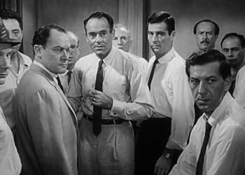 12 Angry Men: Ketika Satu Suara Mengubah Segalanya