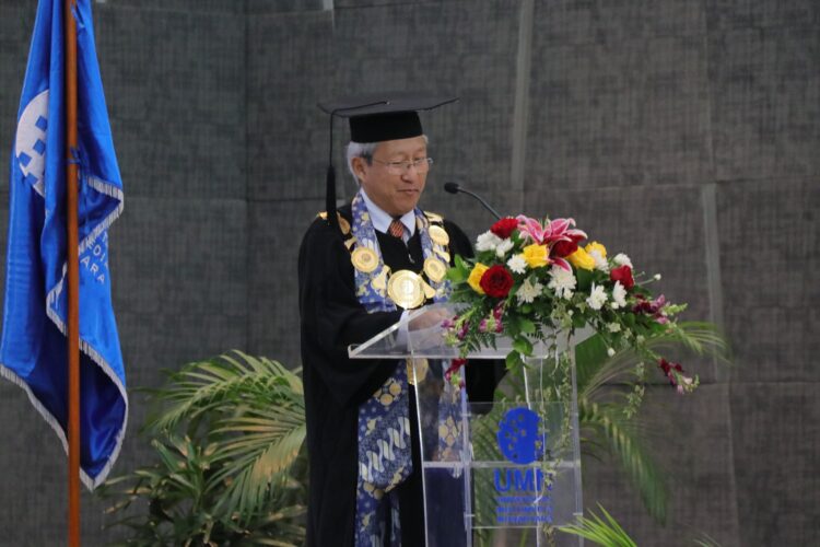 Sambutan Sidang Senat Terbuka oleh Rektor UMN, Dr. Ir. Andrey Andoko, M.Sc. (Dokumentasi UMN)