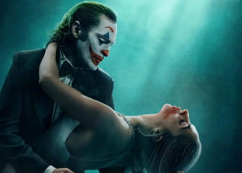 Joker (Joaquin Phoenix) dan Harley Quinn (Lady Gaga) dalam Film “Joker: Folie À Deux”. (forbes.com)