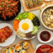 Berbagai macam hidangan yang biasa disajikan di restoran Korea. (thetakeout.com)