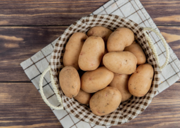 Ilustrasi kentang (Freepik/stockking)