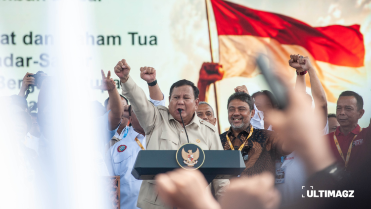 Presiden RI Prabowo Subianto menyampaikan pidato dalam perayaan Hari Buruh Internasional (May Day) di Monumen Nasional, Jakarta Pusat, DKI Jakarta, Jumat (01/05/2026). [foto id="384"]