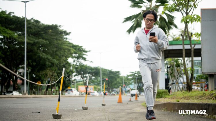 Ilustrasi jasa joki Strava (ULTIMAGZ/Muara Ikhwan).