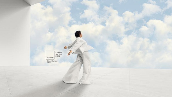 Visualisasi Cloud Dancer oleh Pantone sebagai Color of The Year 2026.