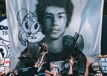 Konser showcase album Melankolia Radikal oleh Dongker (instagram.com/keivisalman)