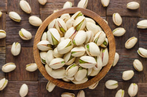 Kacang pistachio. (halodoc.com)