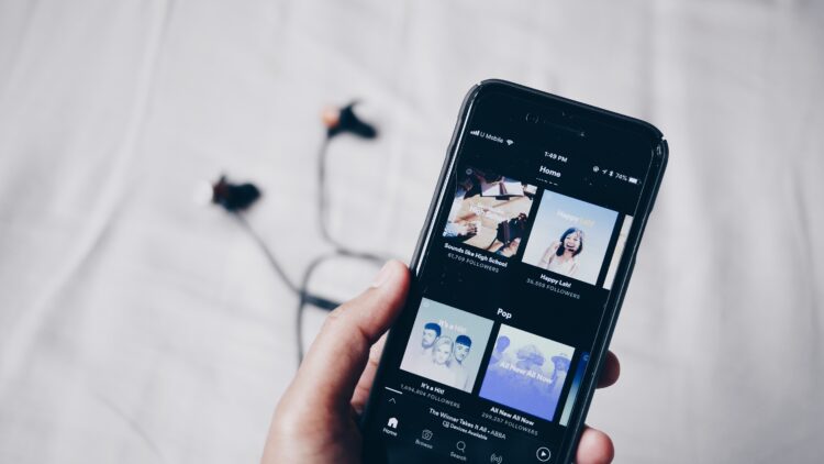 Ilustrasi Daftar Putaran Spotify. (Unsplash/Fath)
