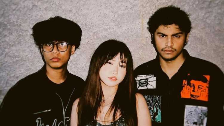 Pencipta lagu “Garam&Madu”, Tenxi (kiri), Naykilla (tengah), dan Jemsii (kanan). (detik.com)