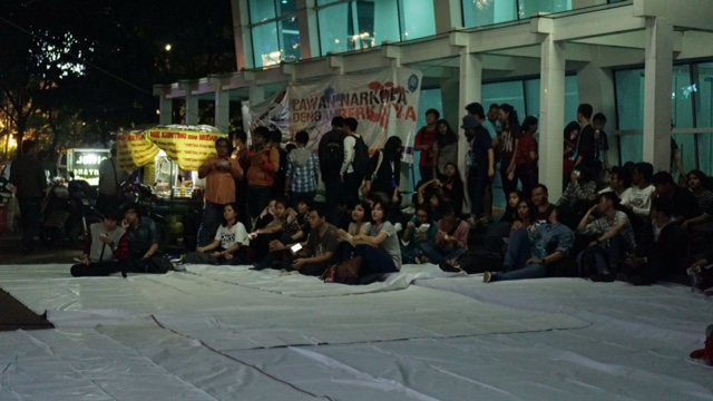 Suasana Lawas Saat Pemutaran Layar Tancap UMN Screen