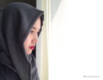 Kemunculan Jilbab Bersertifikasi Halal yang Patut Dipertanyakan