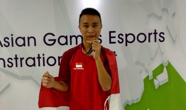 medali-emas-pertama-dari-9378494dfc14b1d