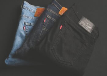 ilustrasi celana denim