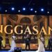 Para finalis Mr. & Ms. UMN 2024 dalam acara puncak “Singgahsana” di QBig Convention Hall, BSD City pada Jumat (29/11/24). (ULTIMAGZ/Sofhi Srieky Tiambun)