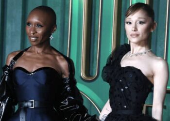 Ariana Grande dan Cynthia Erivo pada Premier Wicked: For Good